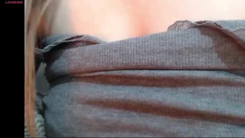 Mara online show from February 8, 9:04 pm