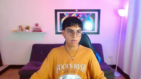 Maik online show from May 25, 9:32 pm