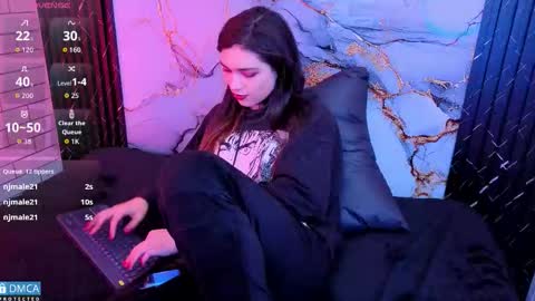 maevekuro online show from February 15, 3:42 am