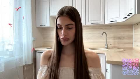 Sophie online show from April 22, 7:15 am
