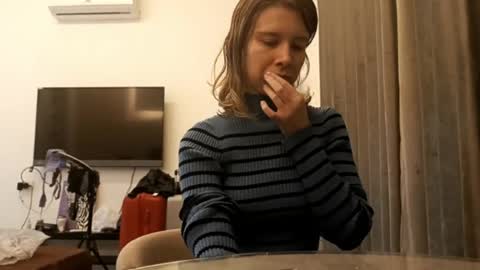 Margaret online show from December 5, 7:11 pm