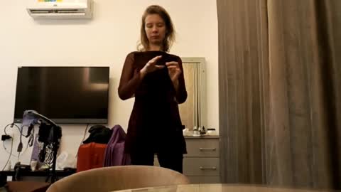 Margaret online show from December 3, 6:52 pm