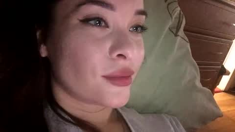 Snapshot of magggg658318 chatting on February 6, 12:26 pm magggg658318 online show from February 6, 12:26 pm
