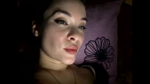 Snapshot of magggg658318 chatting on January 29, 3:26 pm magggg658318 online show from January 29, 3:26 pm