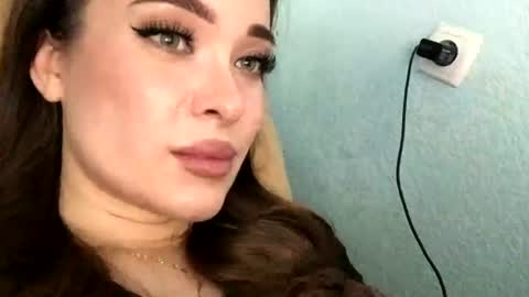 magggg658318 online show from July 22, 1:24 pm