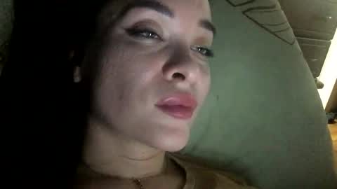 Snapshot of magggg658318 chatting on March 6, 3:02 pm magggg658318 online show from March 6, 3:02 pm