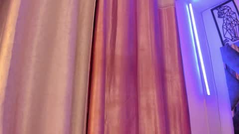 Maggie online show from September 13, 2:30 pm