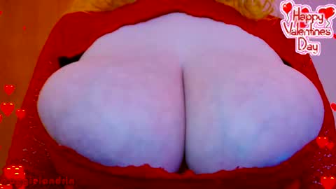 Maggie   online show from February 14, 6:16 am