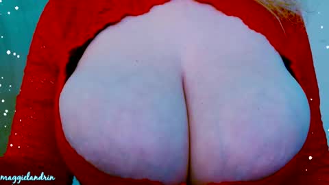 Maggie   online show from December 17, 4:30 am