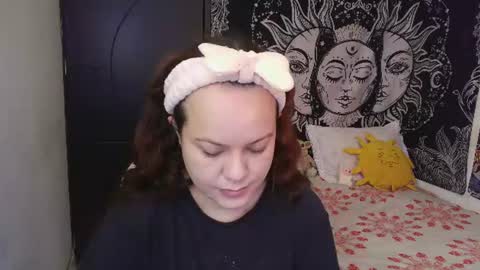 Claire online show from June 27, 12:00 pm