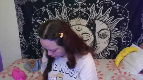Claire online show from August 3, 11:38 am