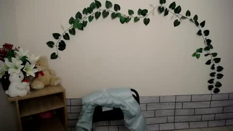 magic_katarina_ online show from October 13, 7:10 am