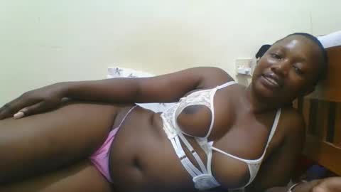 magic_koko3 online show from November 12, 3:36 pm