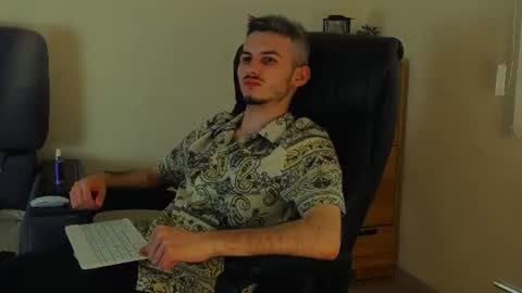 magic_storms online show from June 27, 12:22 pm