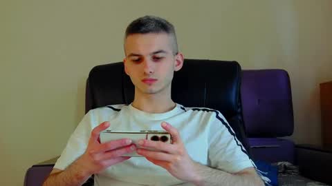 magic_storms online show from April 28, 1:37 pm