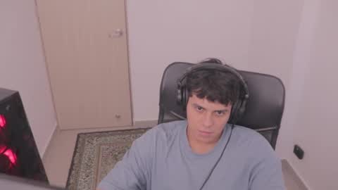 Tony Hoffa online show from October 4, 9:23 pm