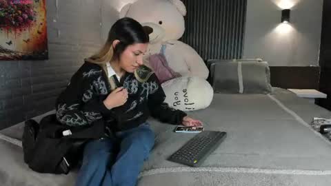 magic_zahara online show from July 4, 3:43 am