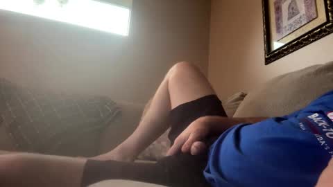 magicst6969 online show from May 10, 11:44 pm