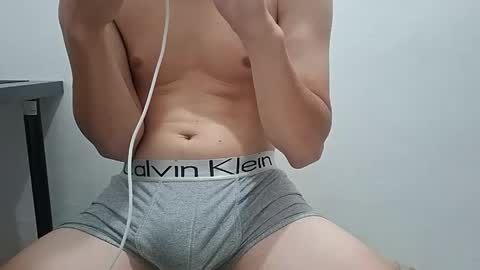 Eli online show from May 6, 3:01 am