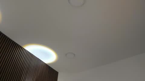 magieethomson online show from March 17, 12:10 pm