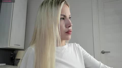 Sasha online show from December 1, 11:08 am