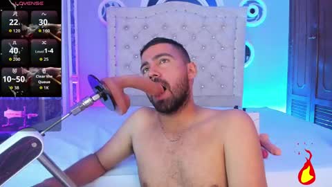 Magnus Alejo online show from April 27, 1:52 pm