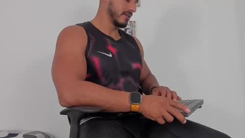 Magnusclark online show from February 26, 6:22 pm