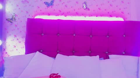 Mai online show from March 11, 10:35 pm