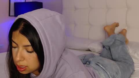 Maia Reficco online show from January 8, 12:55 pm