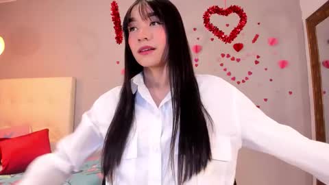 Maia online show from February 21, 12:30 pm