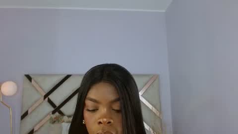 Maia Charris online show from June 15, 1:14 pm