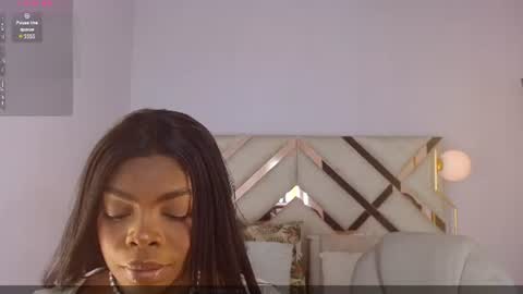Maia Charris online show from June 19, 12:00 pm