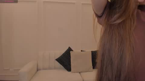  Maia  online show from February 20, 6:21 pm