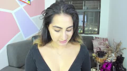   online show from November 24, 11:47 pm