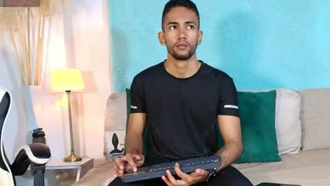 maicolparker0 online show from July 2, 12:43 pm