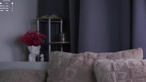 Lucy online show from July 18, 2:13 am