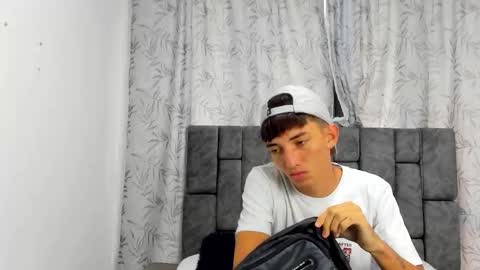 Maikol online show from December 21, 12:22 pm