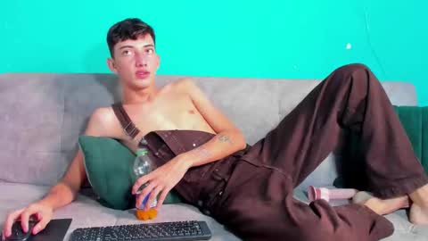 Maikol online show from February 22, 2:41 pm