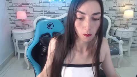 Snapshot of maily_a_ chatting on September 16, 3:08 am Maily online show from September 16, 3:08 am