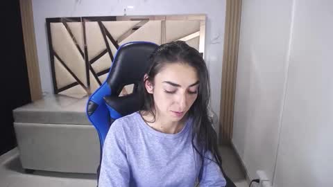 Maily online show from November 29, 3:03 am