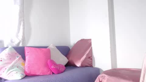 mailyn_gold online show from July 29, 11:32 am
