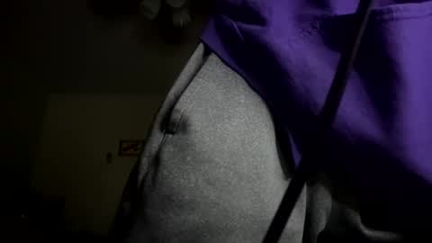 Snapshot of mainecollegeboy chatting on October 2, 10:47 am mainecollegeboy online show from October 2, 10:47 am