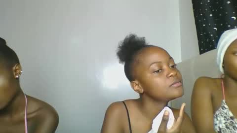 maira luv1 online show from March 10, 8:35 pm