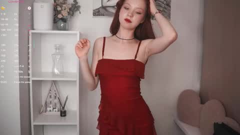 Maisie online show from March 9, 4:44 pm