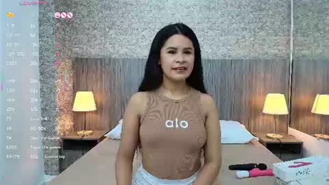   online show from June 17, 11:37 am