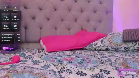 maite_smith69 online show from July 28, 4:39 pm