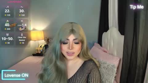 majestydannaxx online show from December 15, 4:08 am