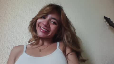 Snapshot of majo_gomezz chatting on September 16, 2:31 pm majo_gomezz online show from September 16, 2:31 pm