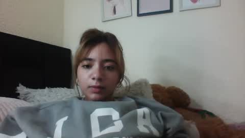 Snapshot of majo_gomezz chatting on September 19, 11:30 pm majo_gomezz online show from September 19, 11:30 pm