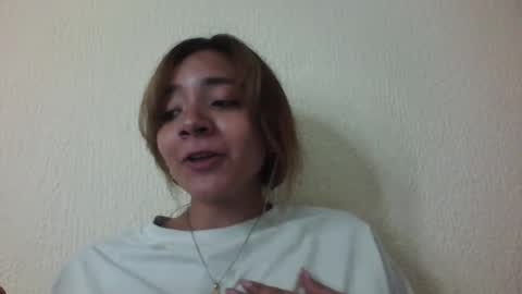 Snapshot of majo_gomezz chatting on October 1, 2:32 am majo_gomezz online show from October 1, 2:32 am
